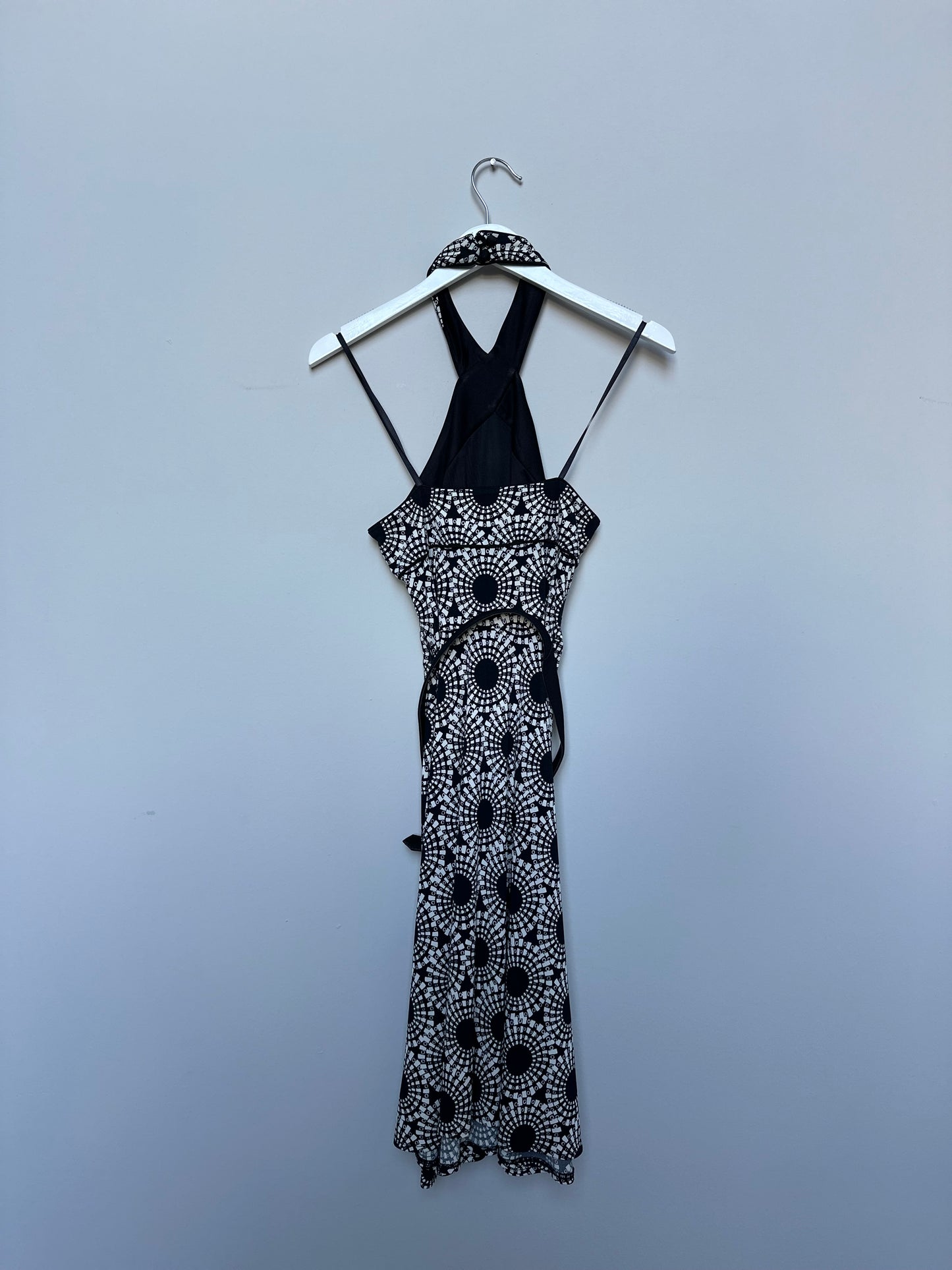 Vintage 90s black/white printed halter belted dress