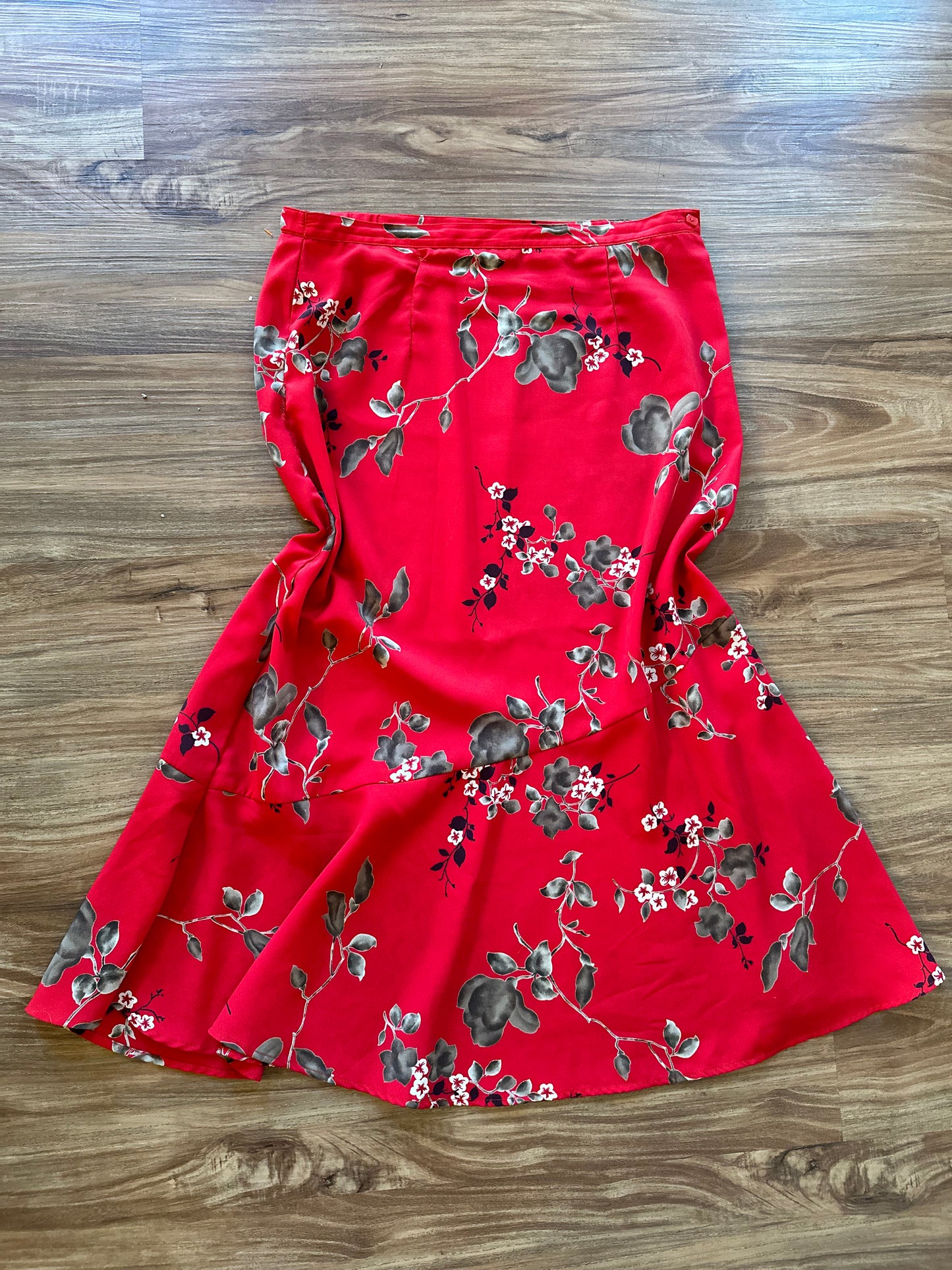 Vintage 90s red floral maxi skirt