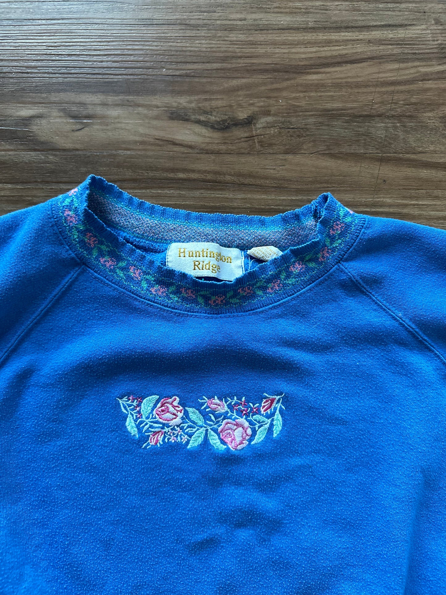 Vintage 90s bright blue with floral sweater