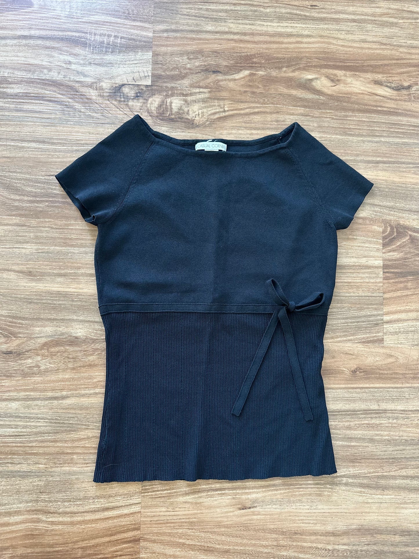 Vintage 90s black over shoulder bowed top