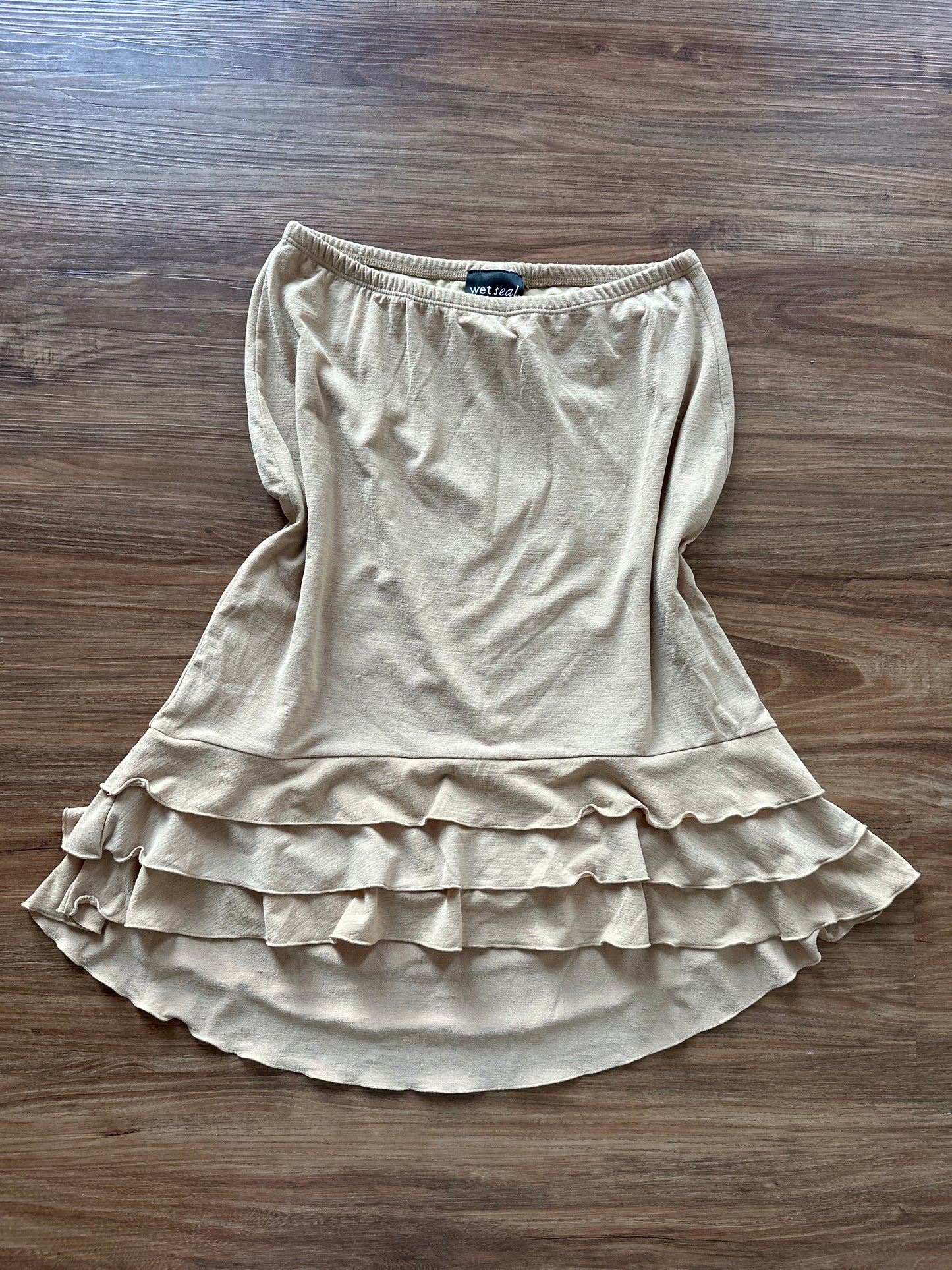 Vintage 2000s beige asymmetrical ruffled skirt