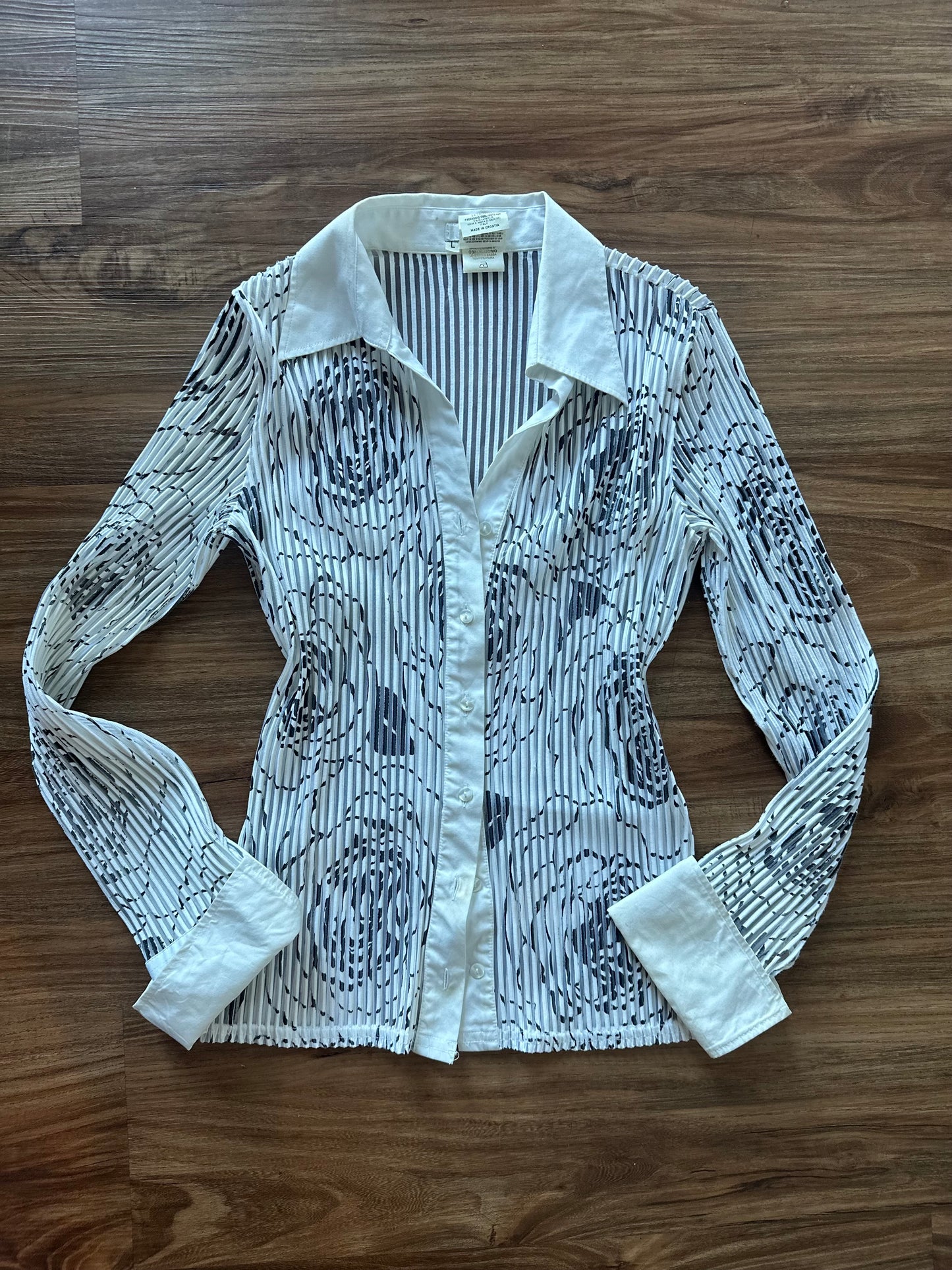 Vintage 2000s white with black rose mesh button up long sleeve