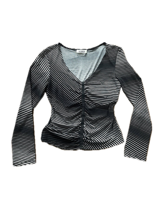 Vintage 2000s striped black-and-white long sleeve