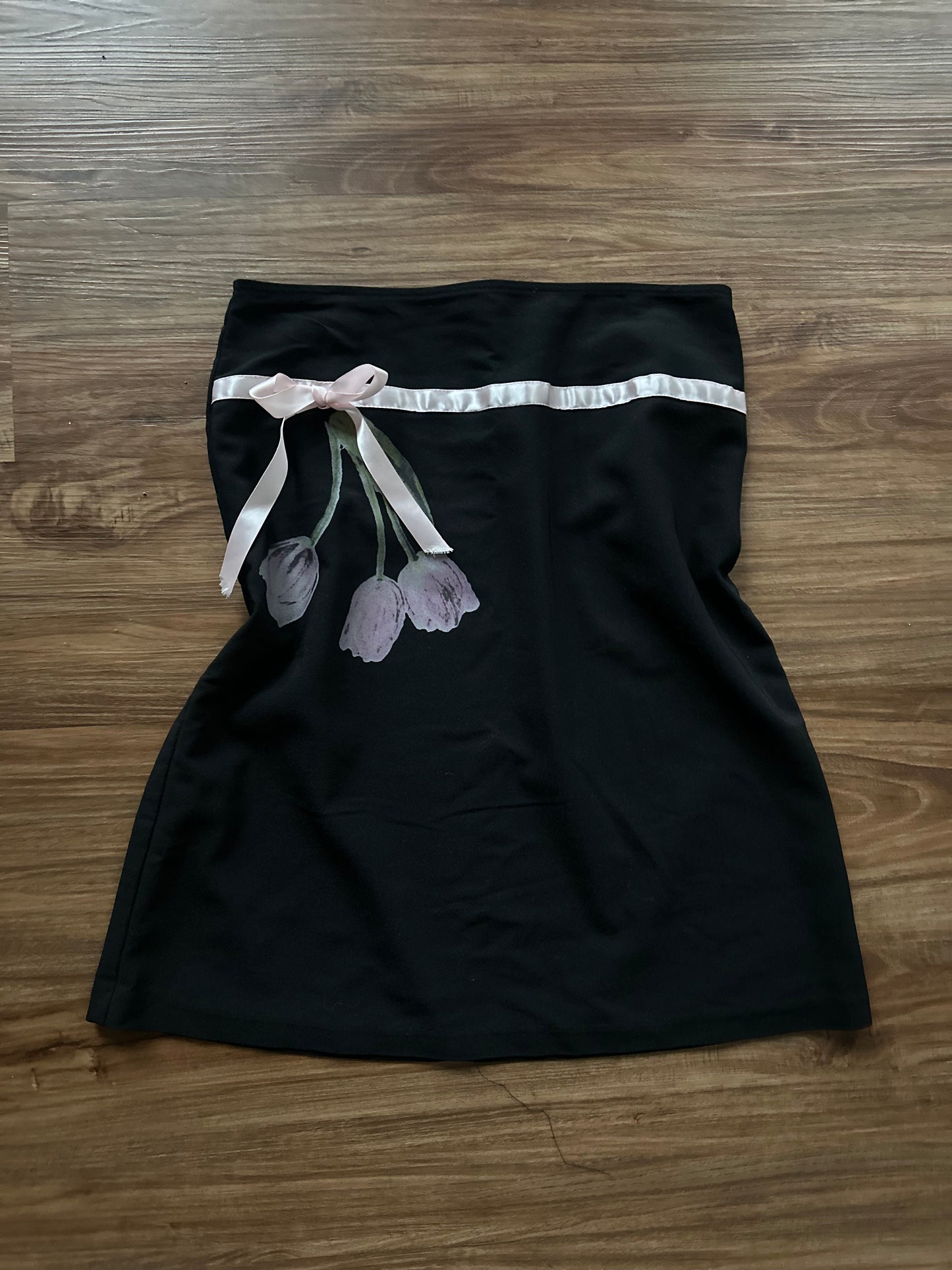 Vintage 2000s black/ pink bow midi skirt