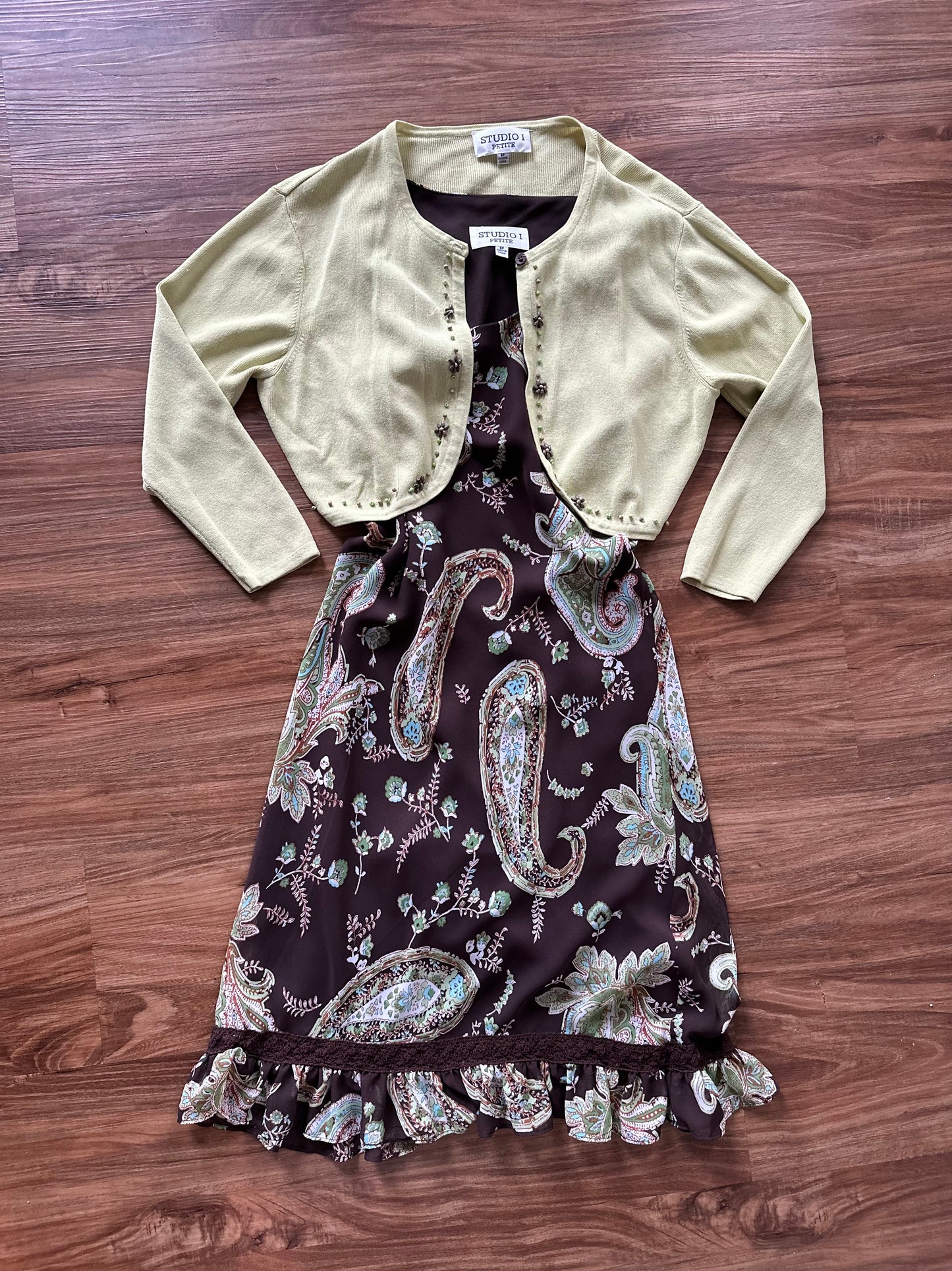 Vintage 2000s Paisley brown dress with mint green cardigan