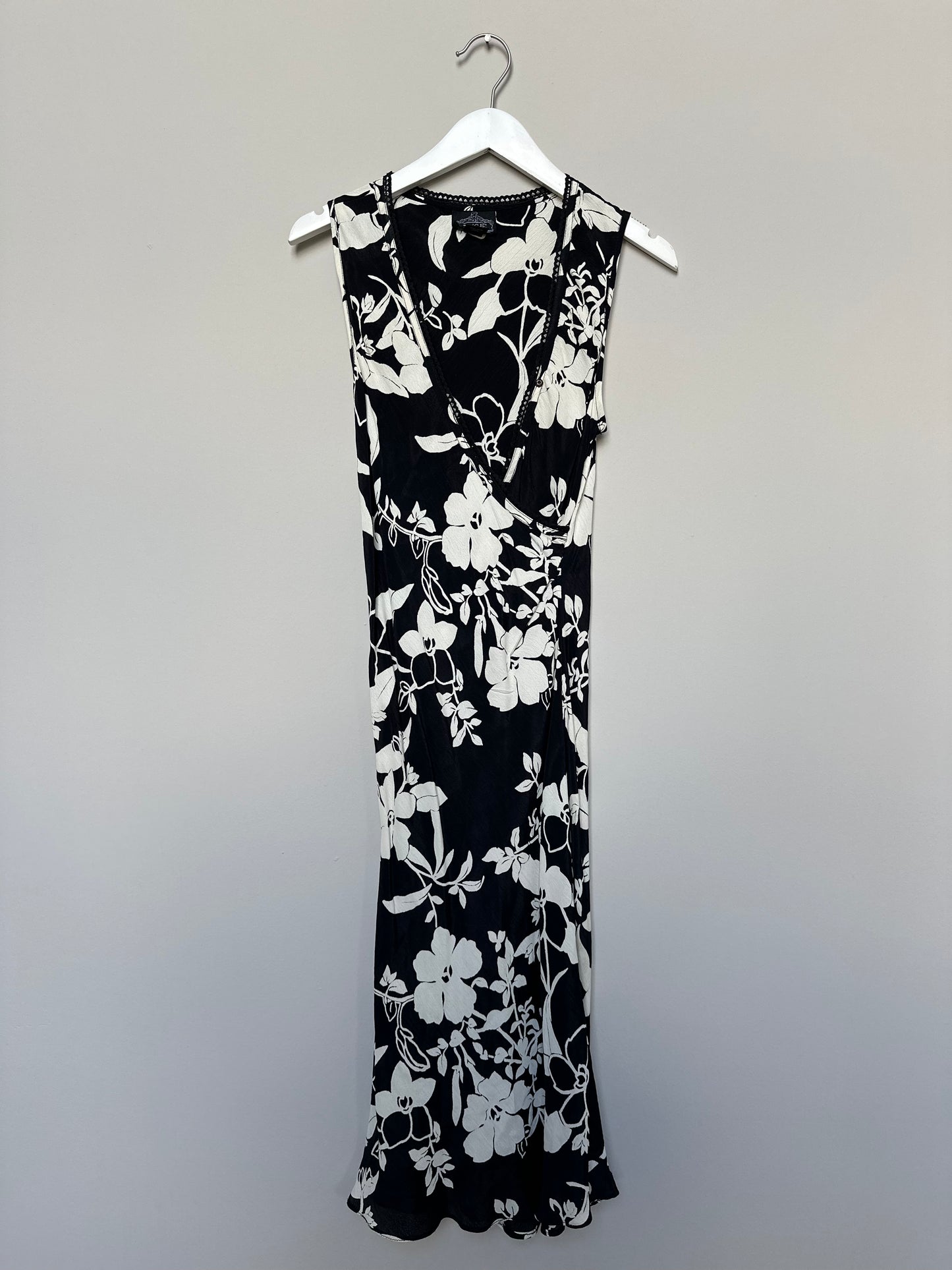 Vintage 2000s floral black slip dress